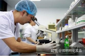 走访工厂前线,探访美容行业巨头
